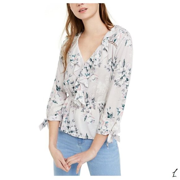 Floral blouse - Picture 1 of 5